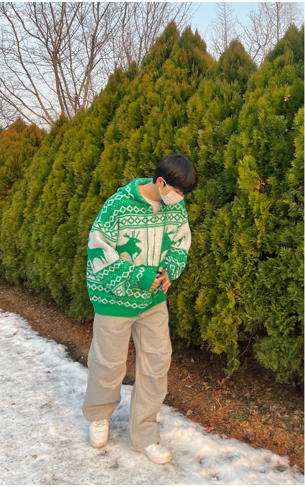 재킷 모델 착용 이미지-S42L1