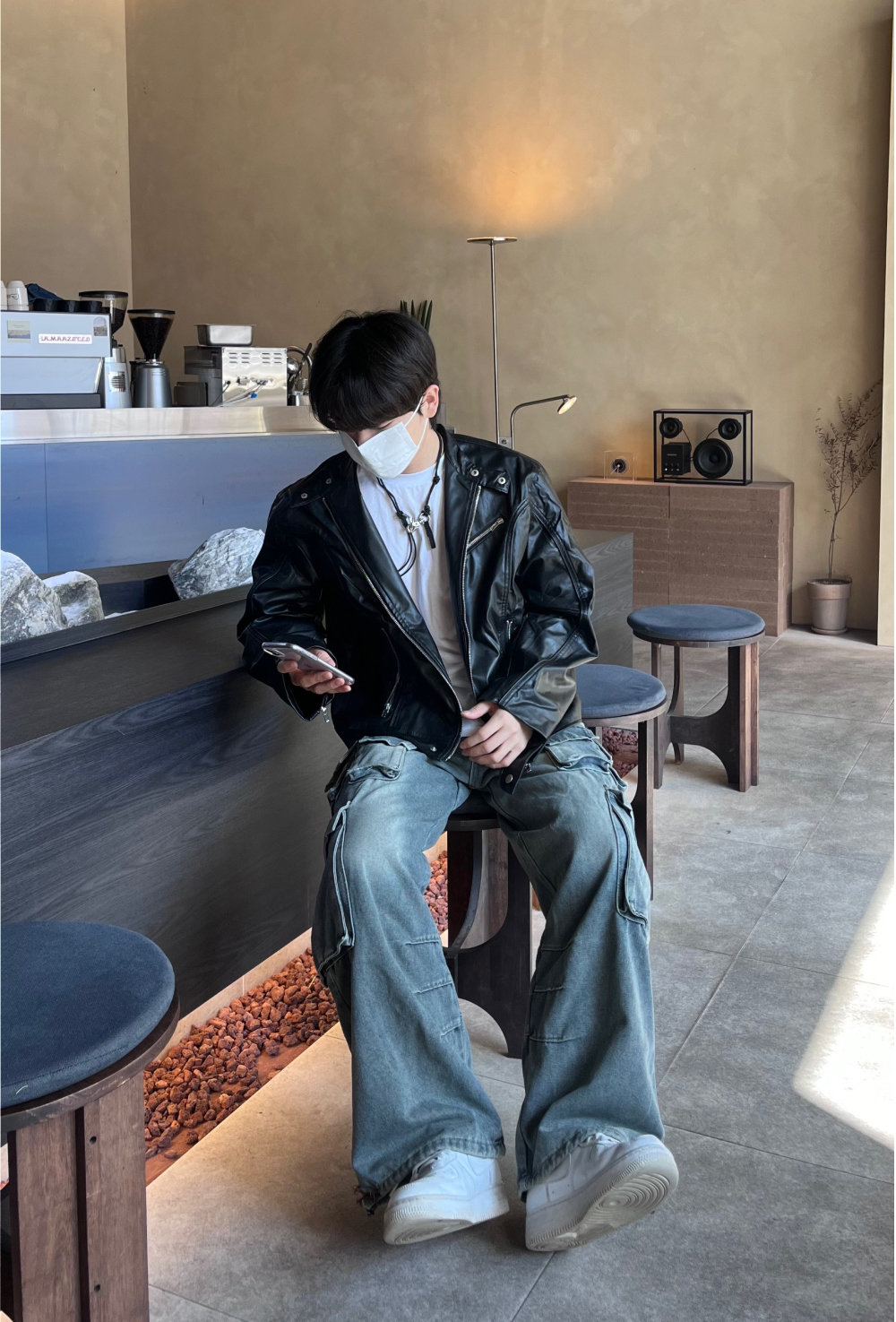 재킷 모델 착용 이미지-S26L21