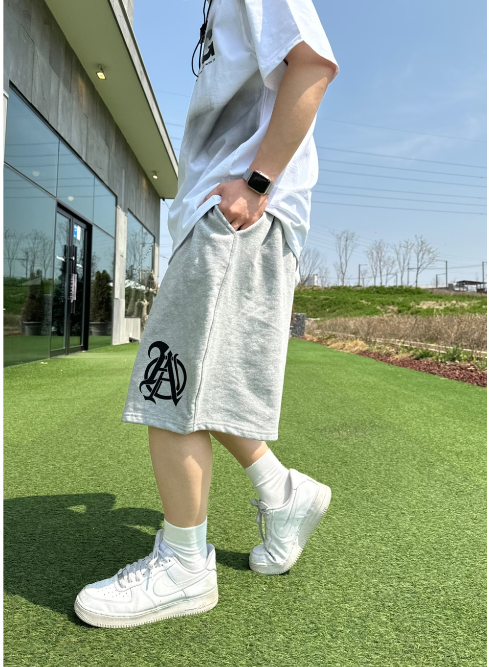 반바지 모델 착용 이미지-S35L75