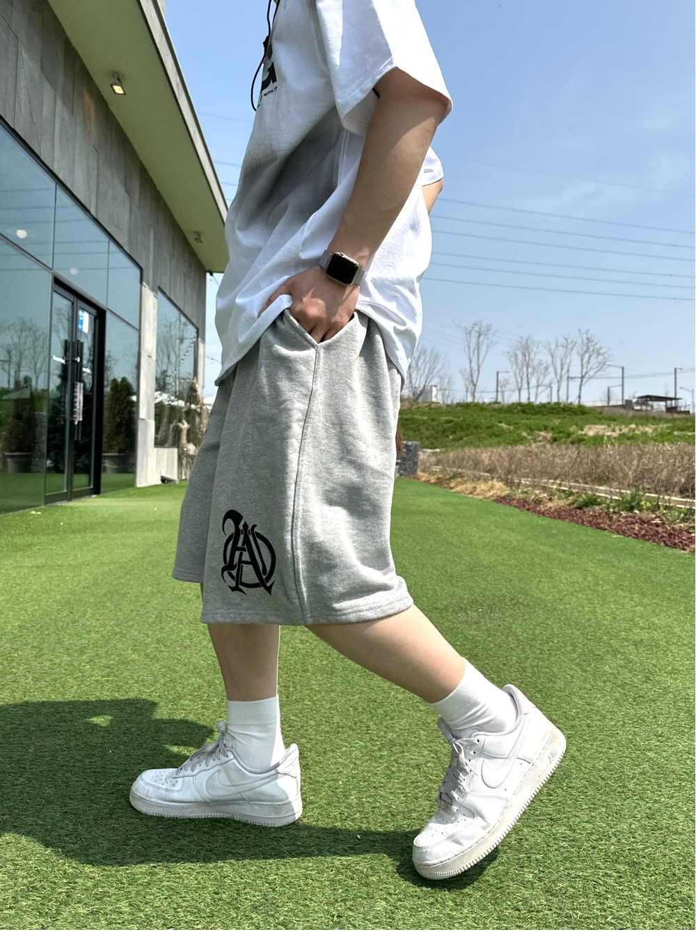 반바지 모델 착용 이미지-S41L2