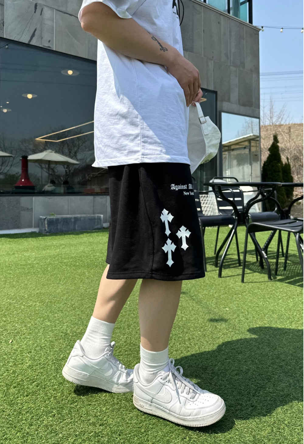 반바지 모델 착용 이미지-S35L71