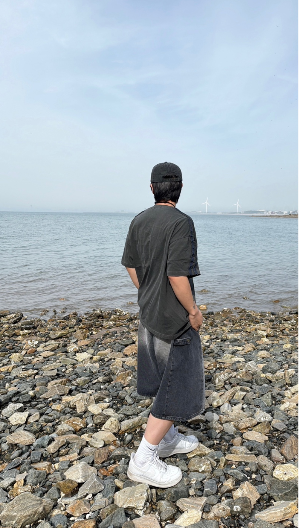 반바지 모델 착용 이미지-S26L30