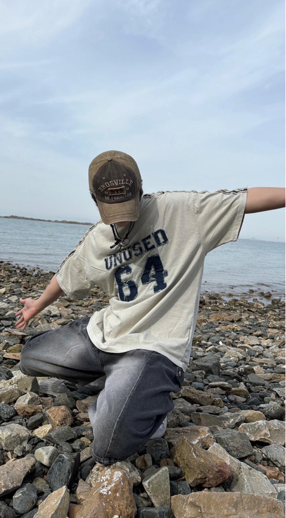 반바지 모델 착용 이미지-S26L19