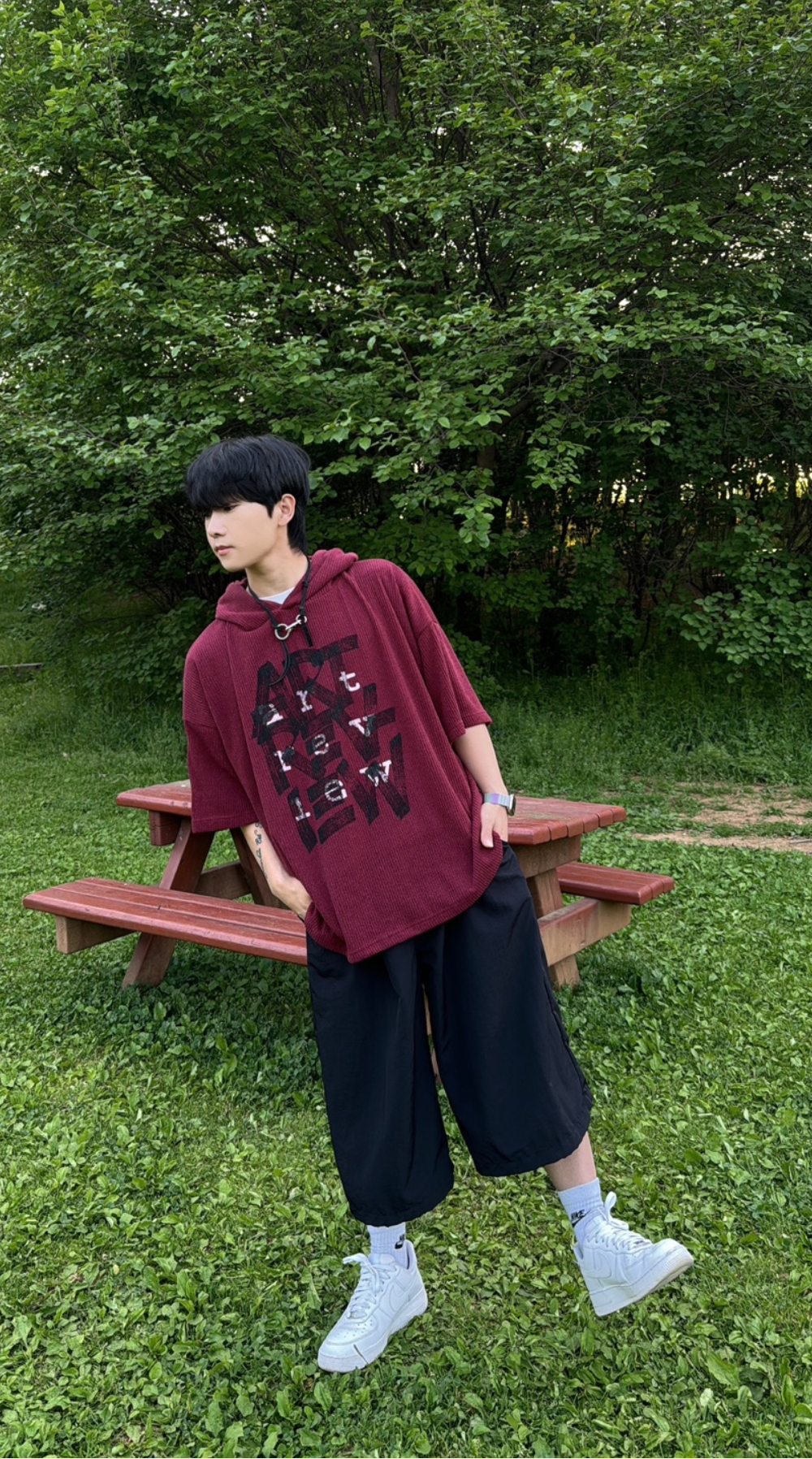 반팔 티셔츠 모델 착용 이미지-S26L16