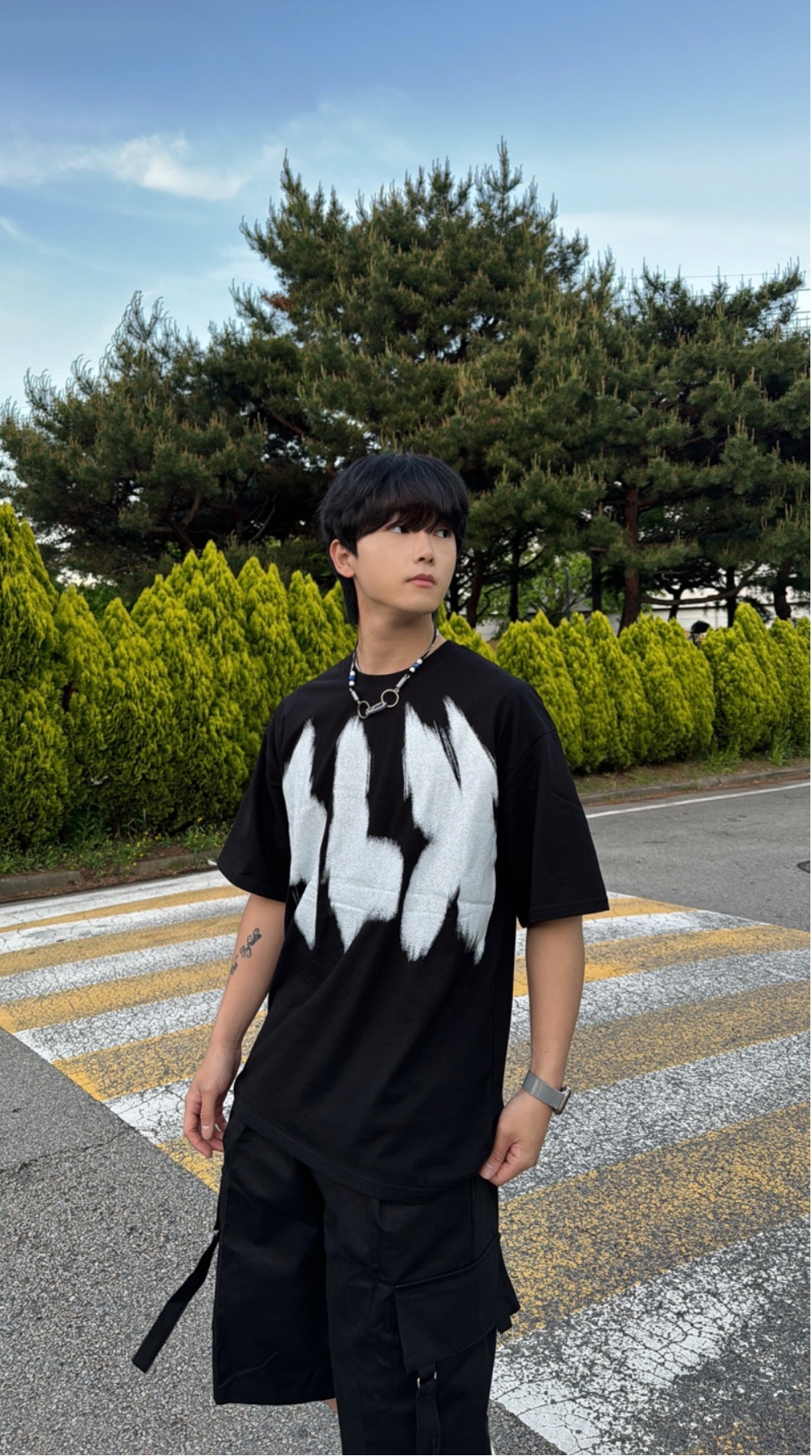 반팔 티셔츠 모델 착용 이미지-S26L20