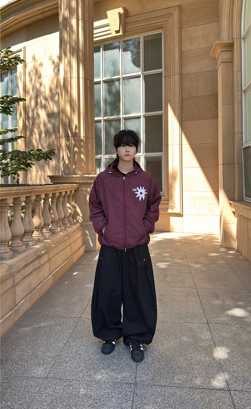 바지 모델 착용 이미지-S25L35