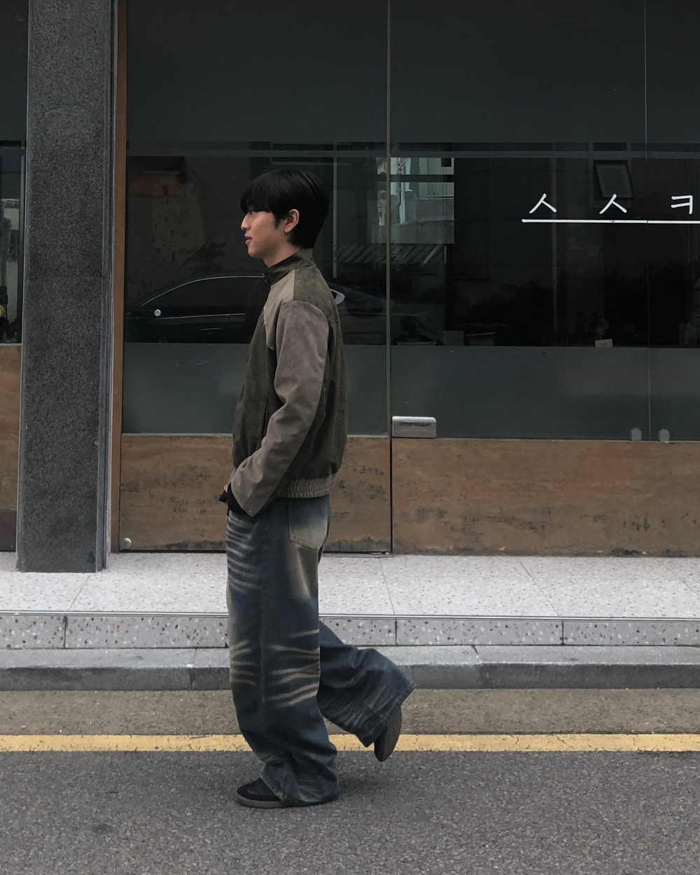 ec189f0f5eb19ffb118ea87e3cb6fdcd