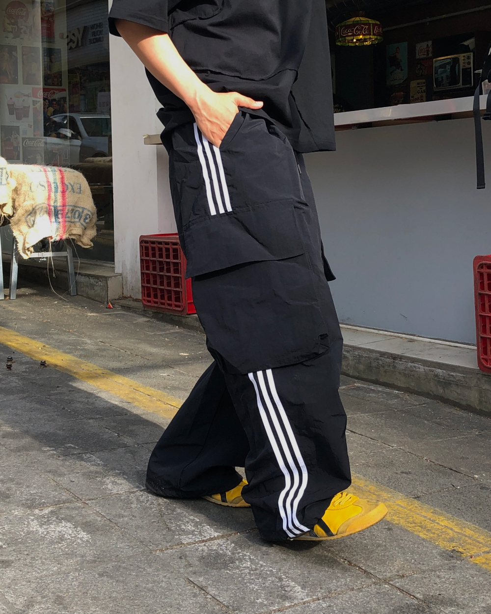 바지 모델 착용 이미지-S1L18