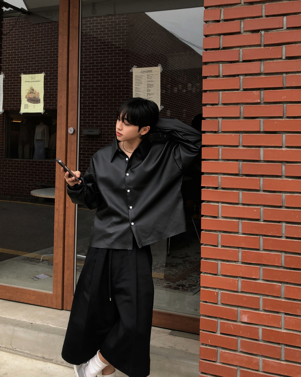 바지 모델 착용 이미지-S1L27