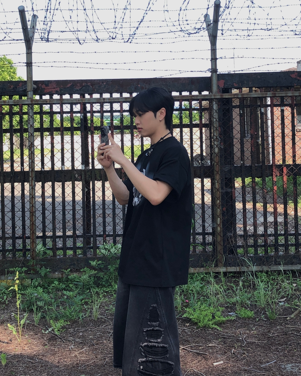 반팔 티셔츠 모델 착용 이미지-S1L23