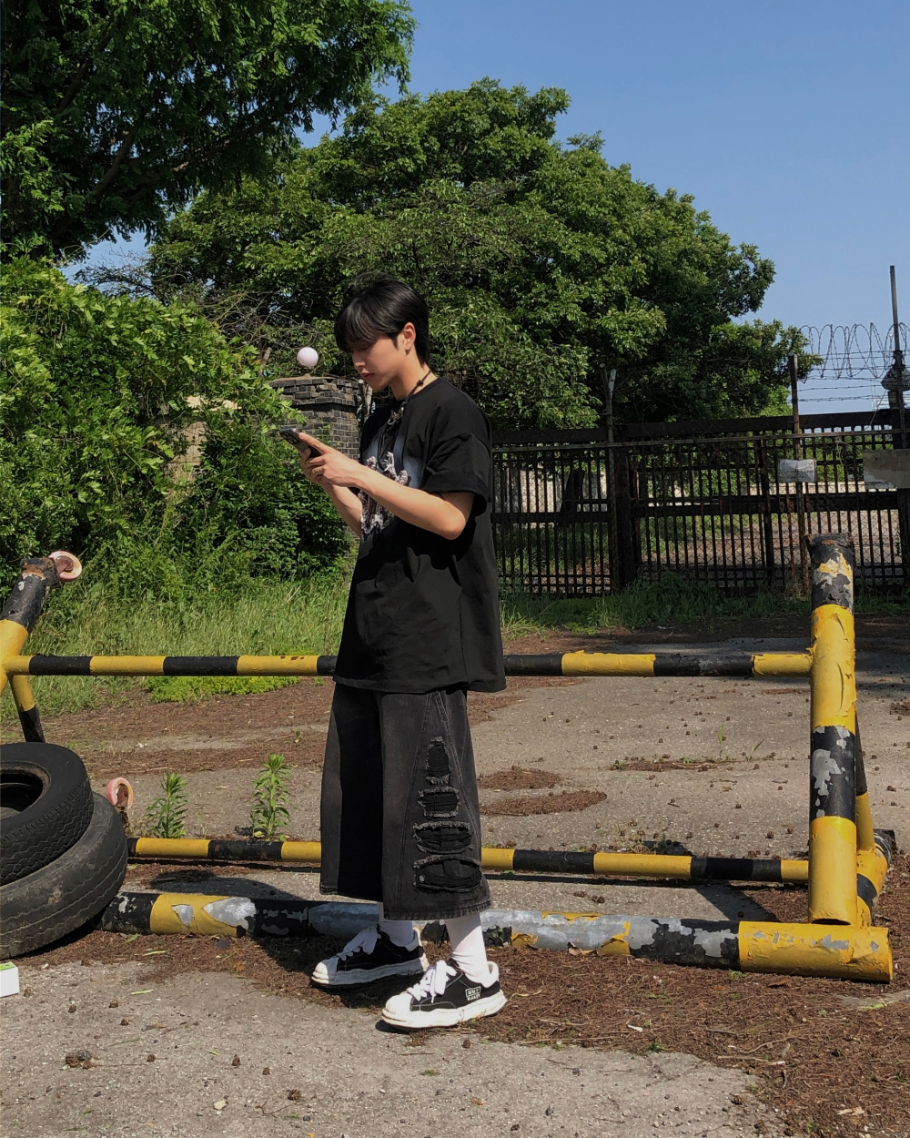 반팔 티셔츠 모델 착용 이미지-S1L31