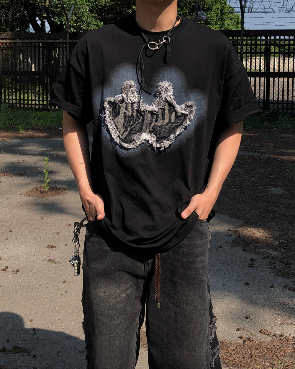 반팔 티셔츠 모델 착용 이미지-S1L18