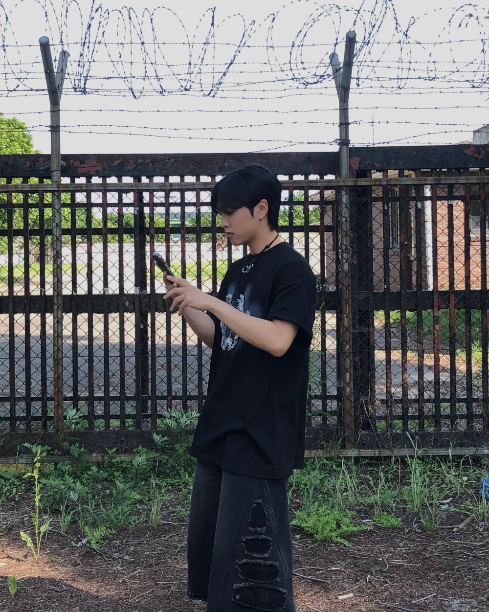 반팔 티셔츠 모델 착용 이미지-S1L22