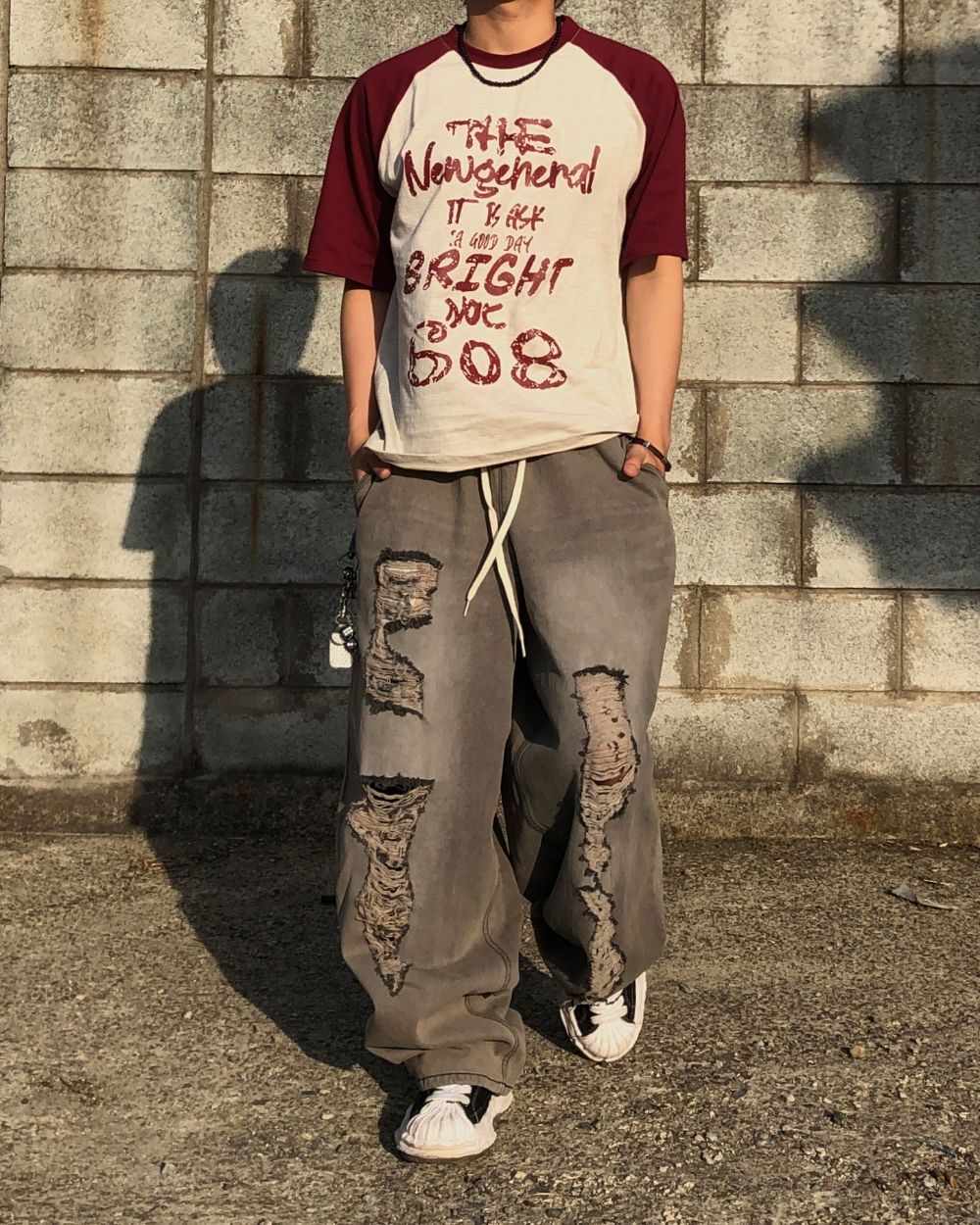 반팔 티셔츠 모델 착용 이미지-S1L25