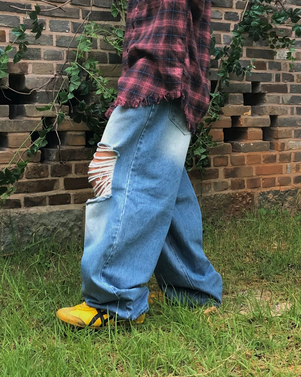 바지 모델 착용 이미지-S1L16