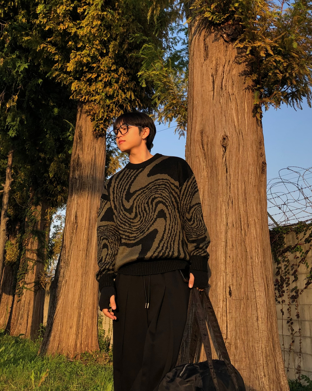 긴팔 티셔츠 모델 착용 이미지-S1L38