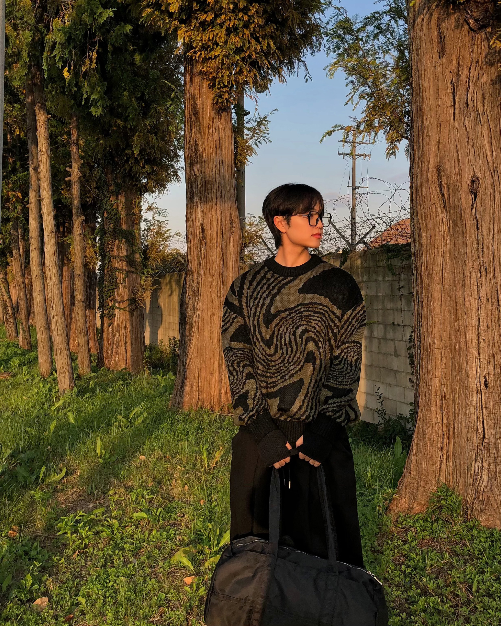 긴팔 티셔츠 모델 착용 이미지-S1L29