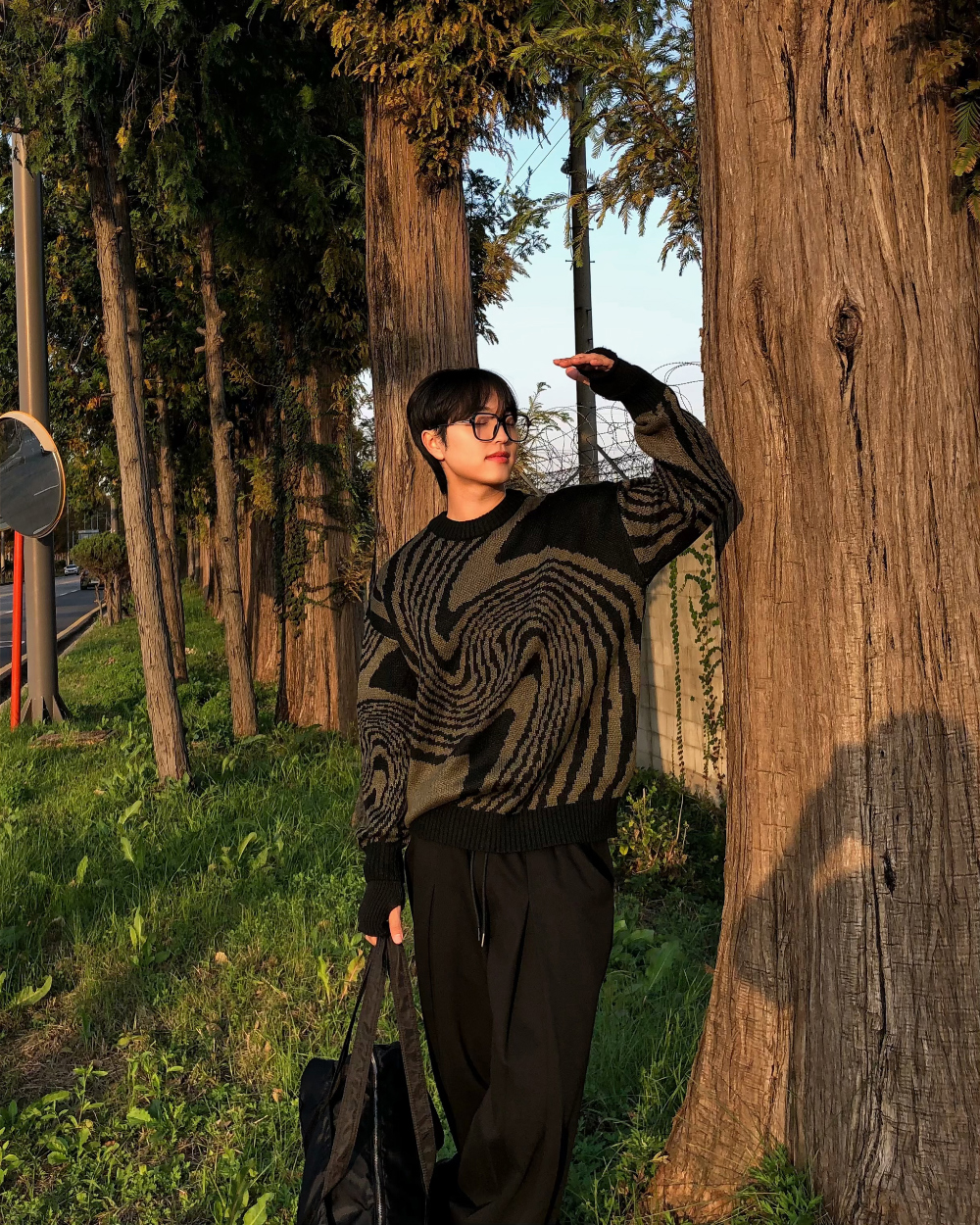 긴팔 티셔츠 모델 착용 이미지-S1L23