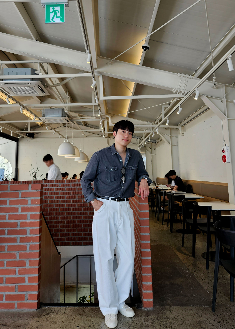  모델 착용 이미지-S14L24