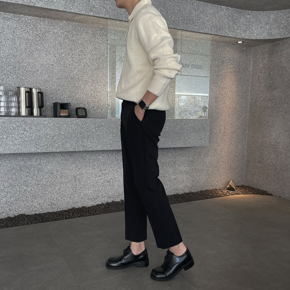 긴팔 티셔츠 모델 착용 이미지-S22L13