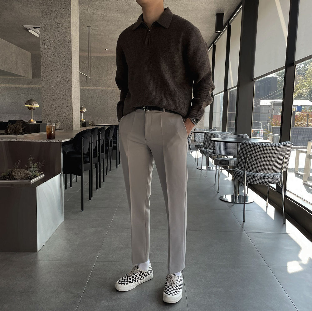 긴팔 티셔츠 모델 착용 이미지-S22L29
