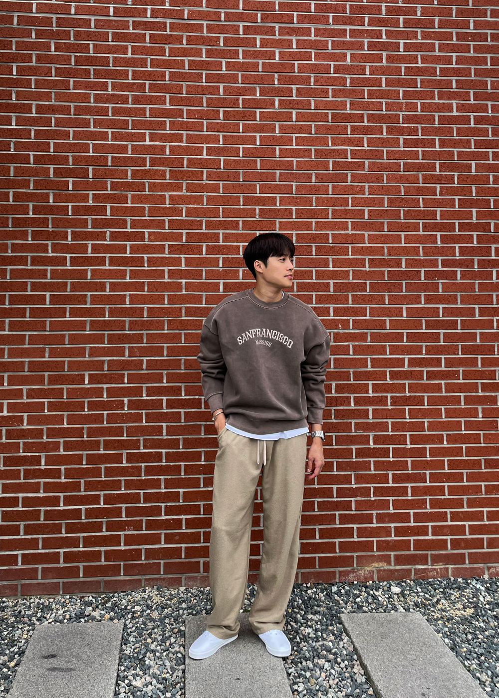 바지 모델 착용 이미지-S36L1