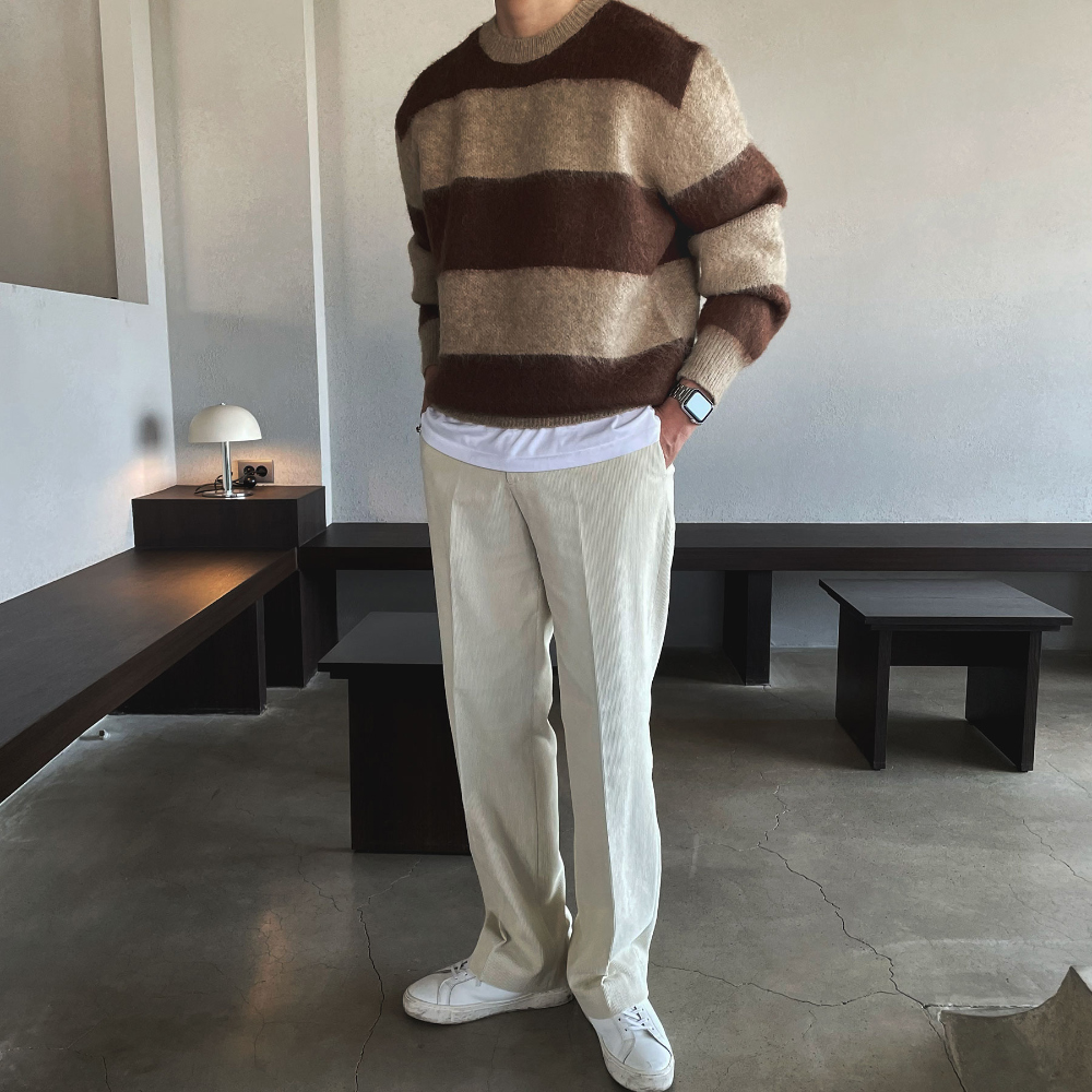 긴팔 티셔츠 모델 착용 이미지-S47L17
