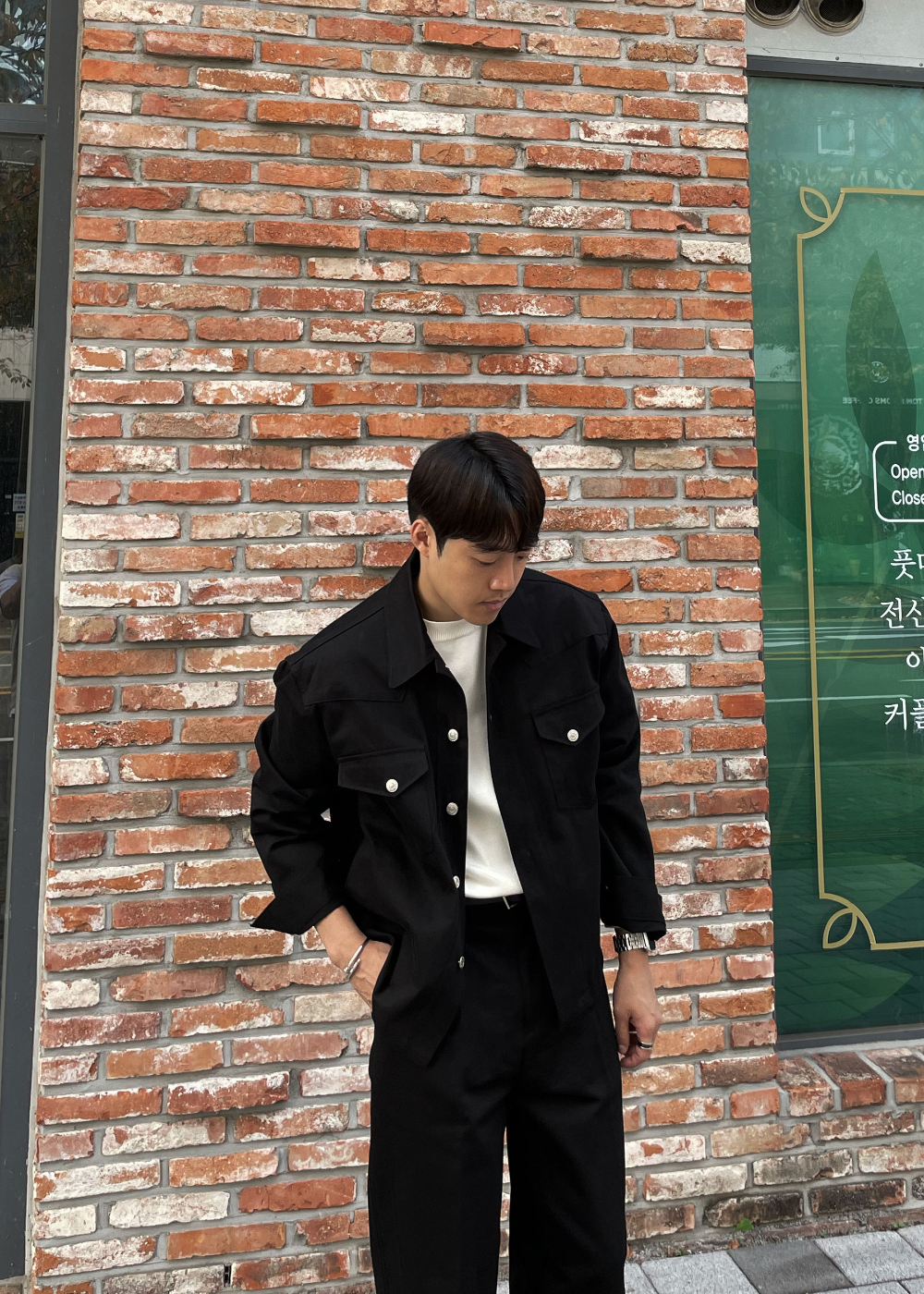 바지 모델 착용 이미지-S53L2