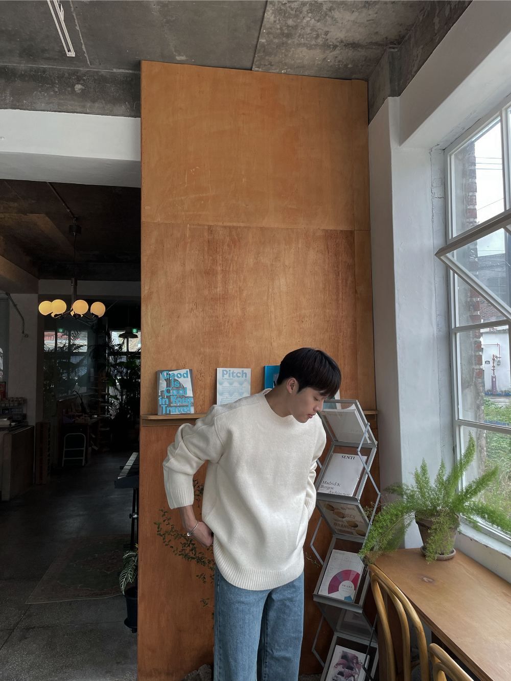 악세사리 모델 착용 이미지-S59L4