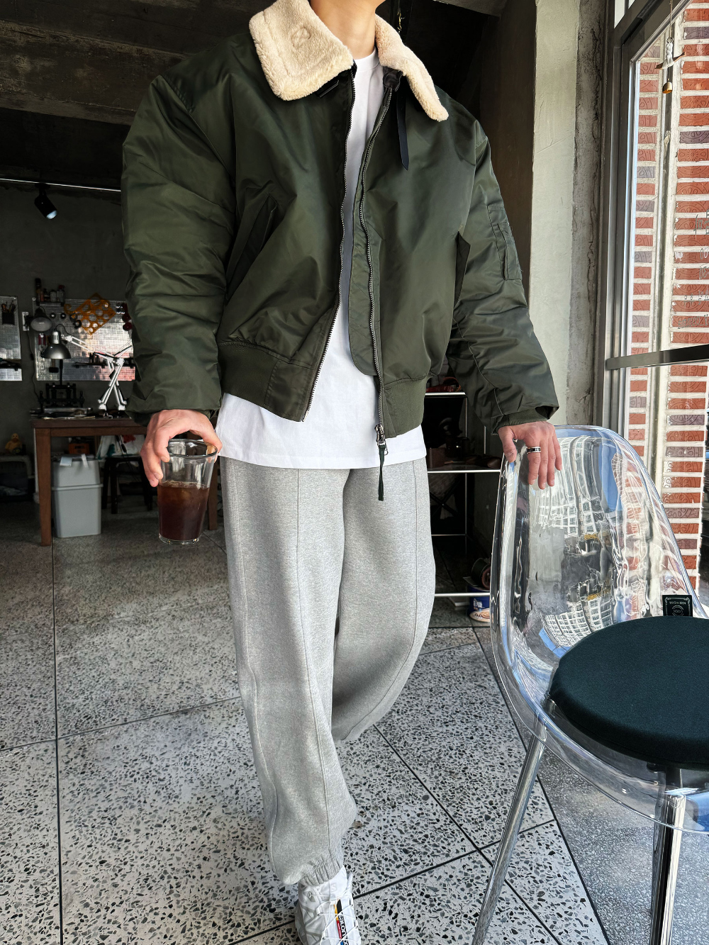 재킷 모델 착용 이미지-S54L40