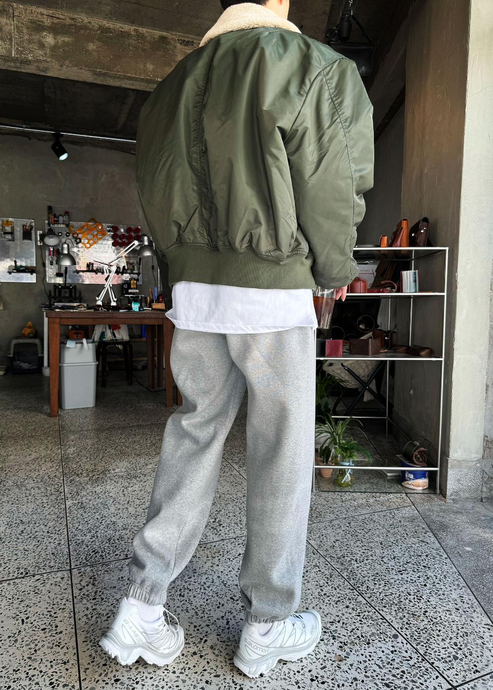 재킷 모델 착용 이미지-S54L34