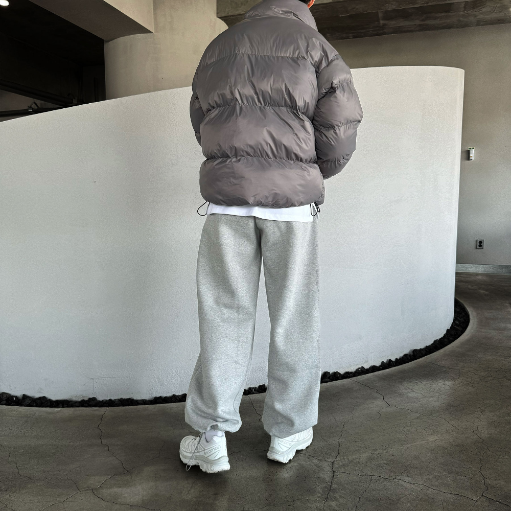 패딩 모델 착용 이미지-S66L23