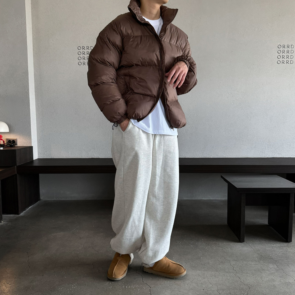 패딩 모델 착용 이미지-S66L4