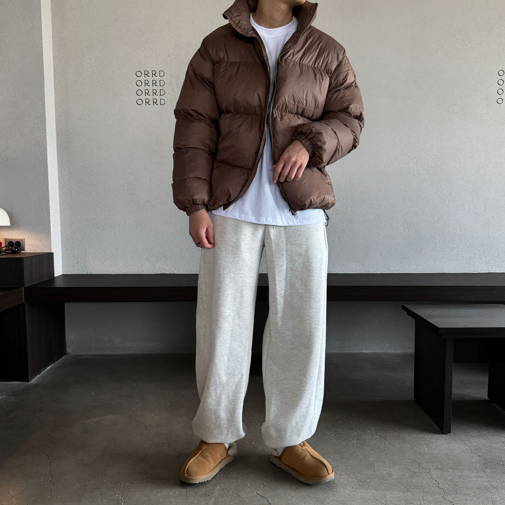 패딩 모델 착용 이미지-S66L3