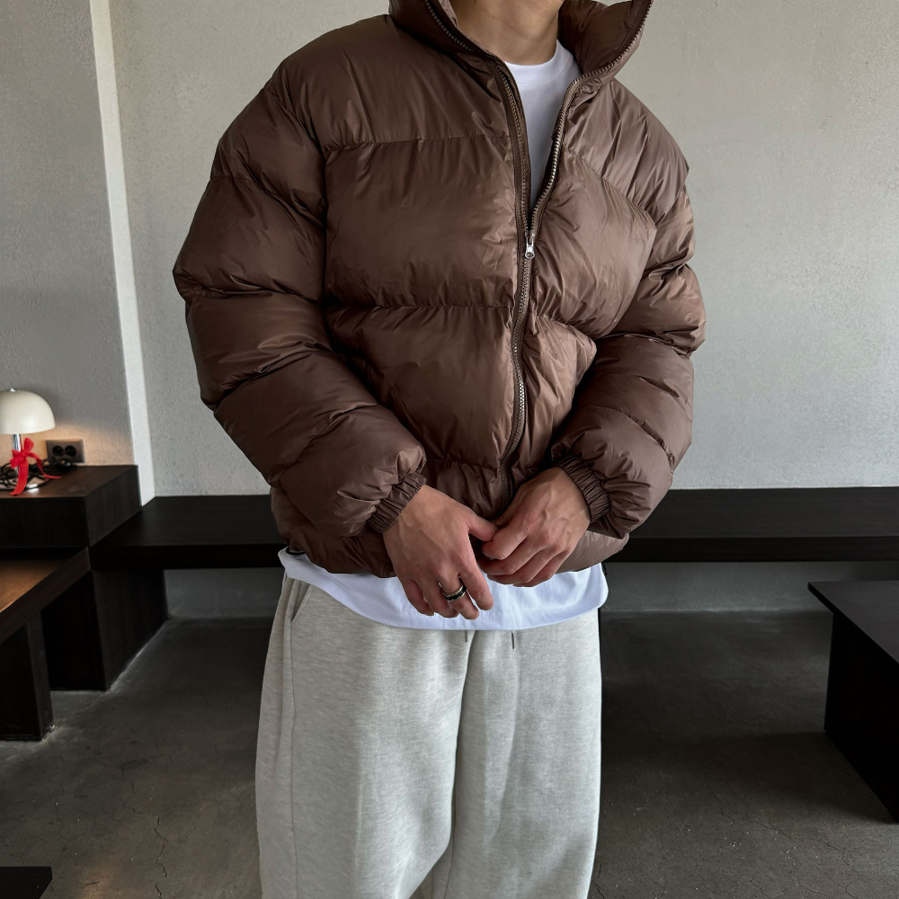 패딩 모델 착용 이미지-S66L1