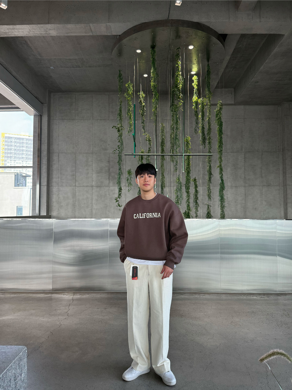 바지 모델 착용 이미지-S67L9