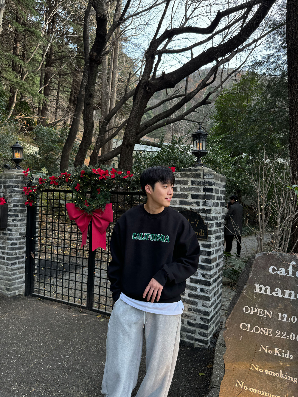 긴팔 티셔츠 모델 착용 이미지-S63L29