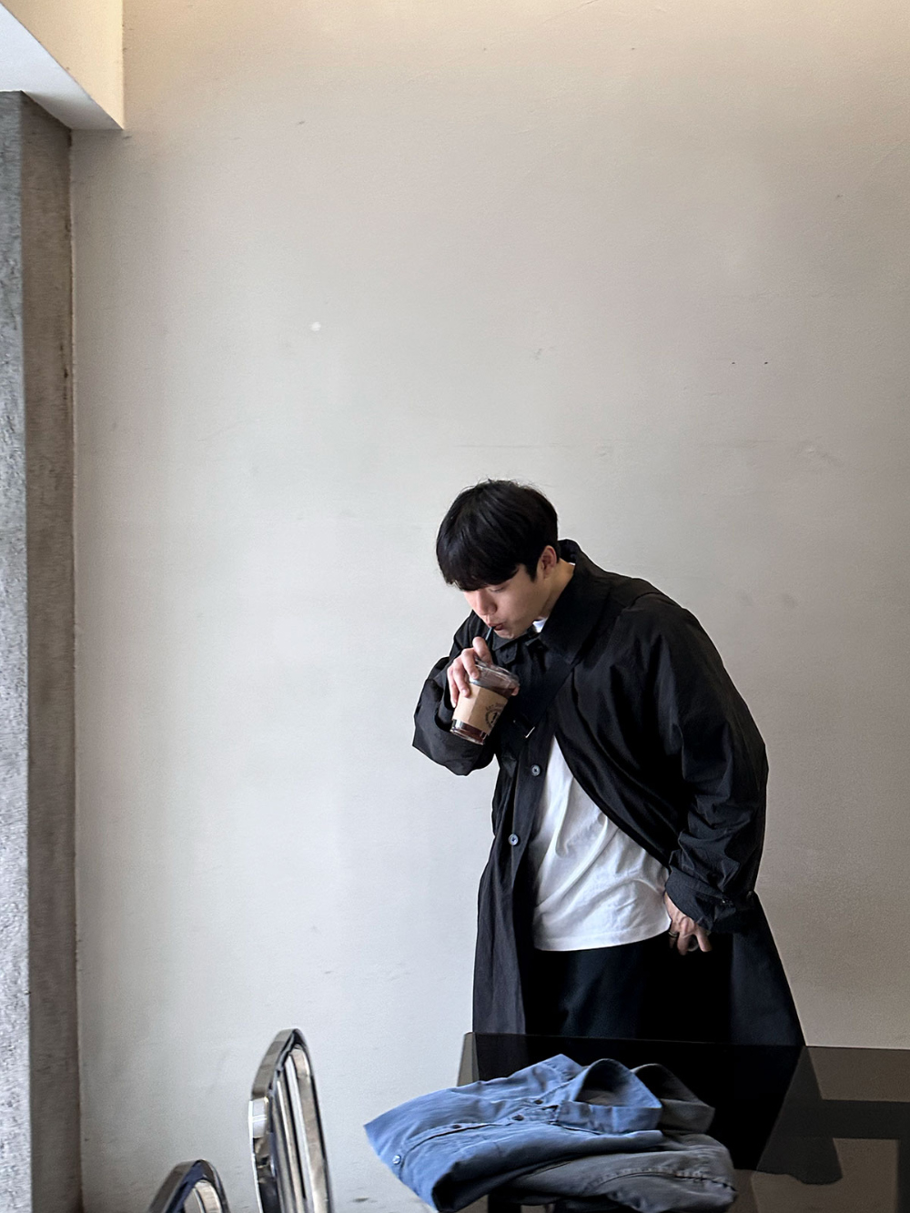 코트 모델 착용 이미지-S70L34
