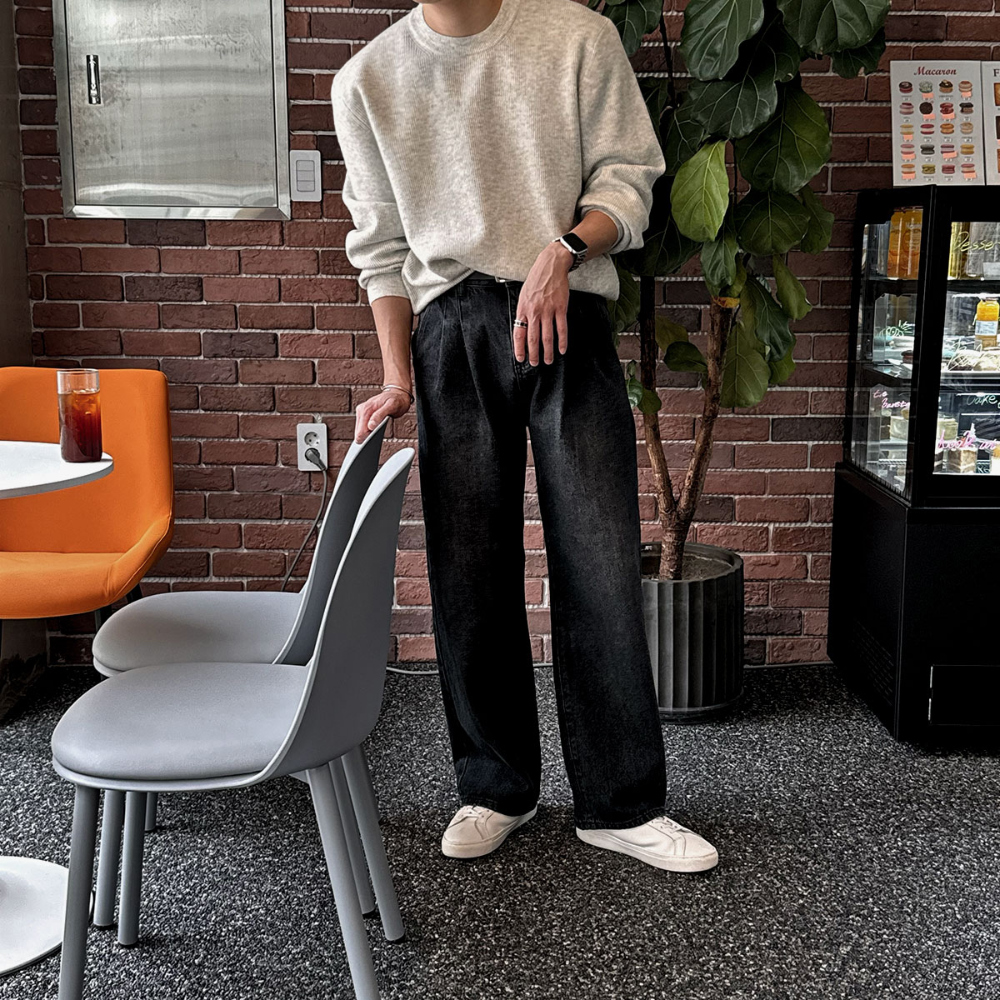 바지 모델 착용 이미지-S84L30