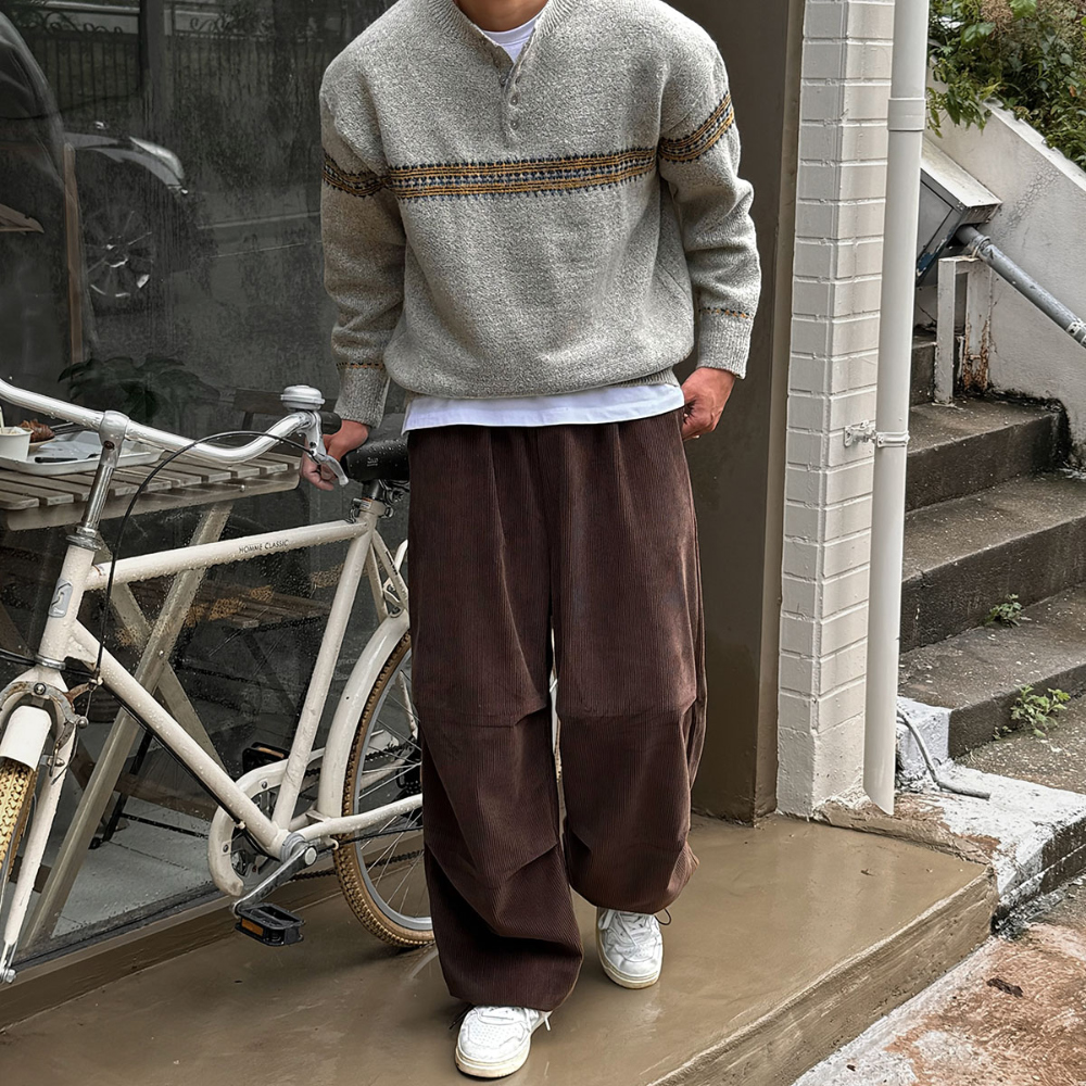 긴팔 티셔츠 모델 착용 이미지-S120L12