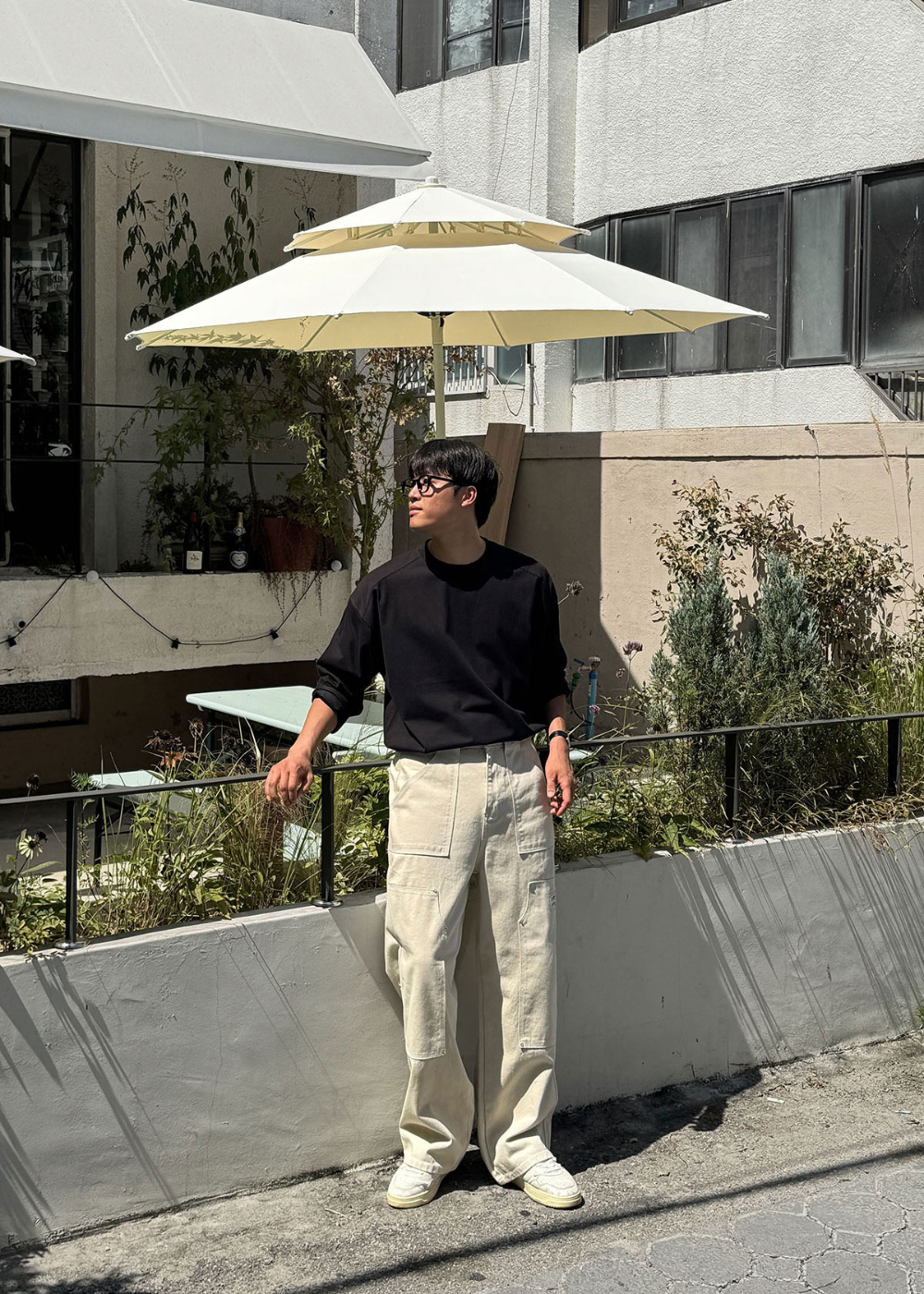 바지 모델 착용 이미지-S166L5