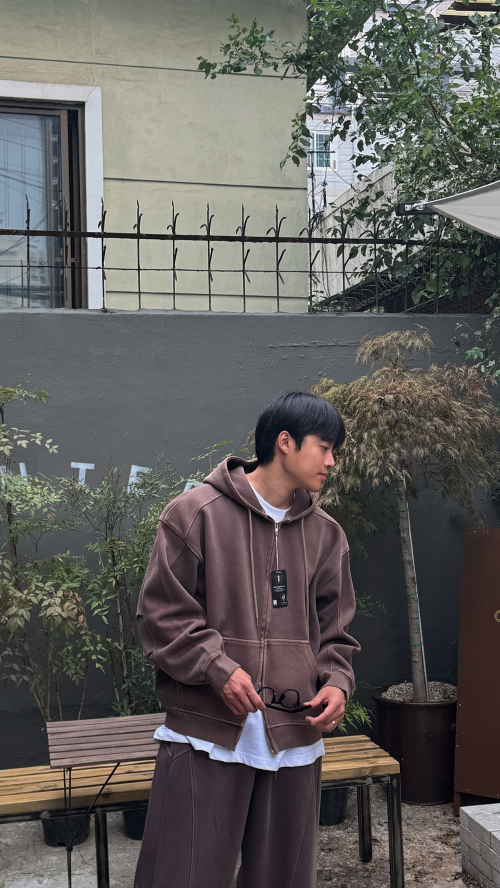 바지 모델 착용 이미지-S174L44