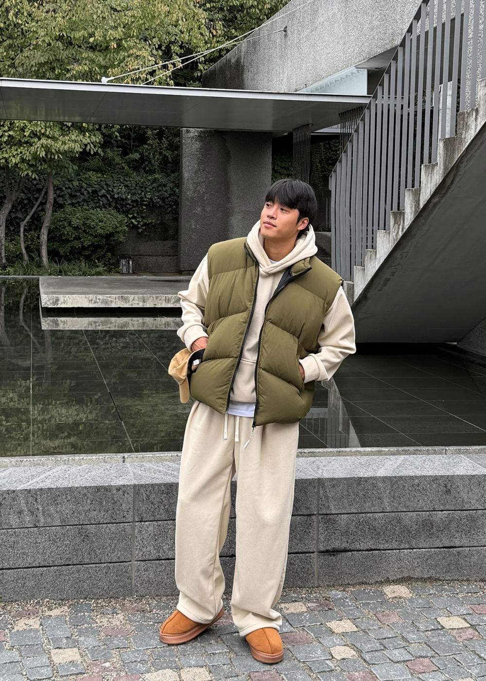 패딩 모델 착용 이미지-S155L18