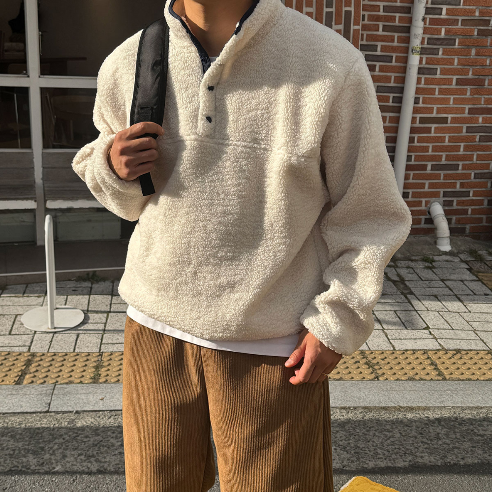 긴팔 티셔츠 모델 착용 이미지-S134L6
