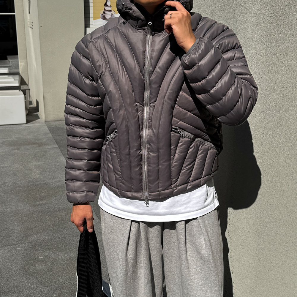 模特兒配戴墊肩的圖片 - S177L13