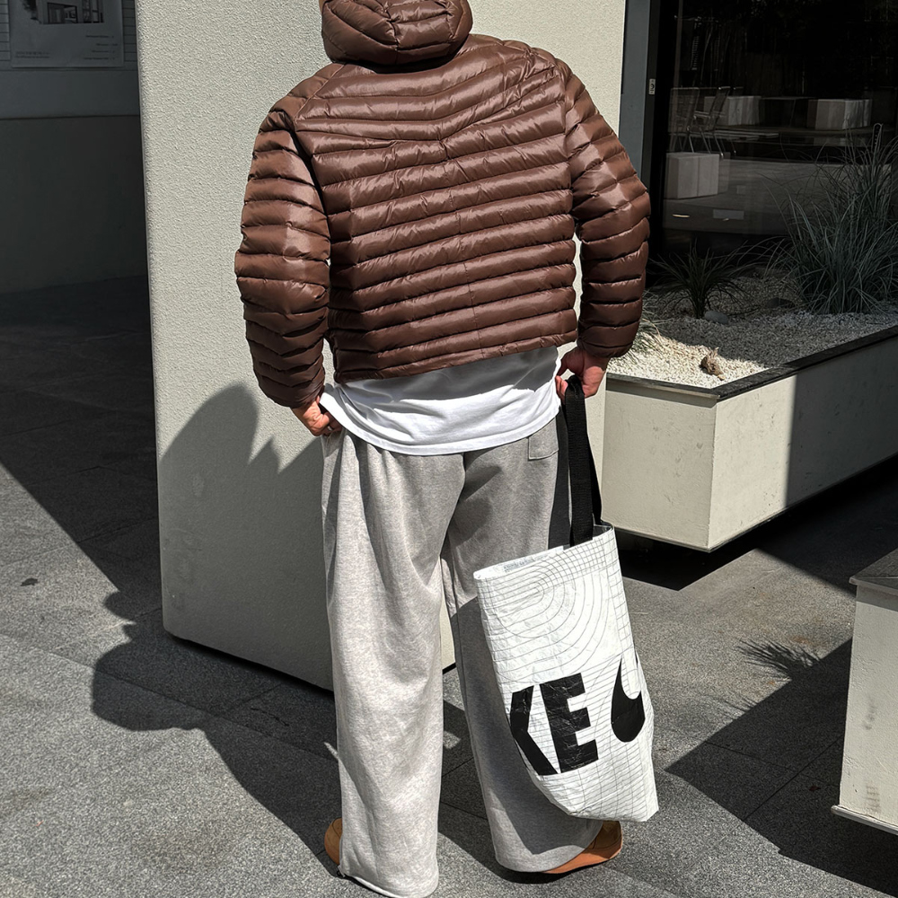 模特兒配戴墊肩的圖片 - S177L8