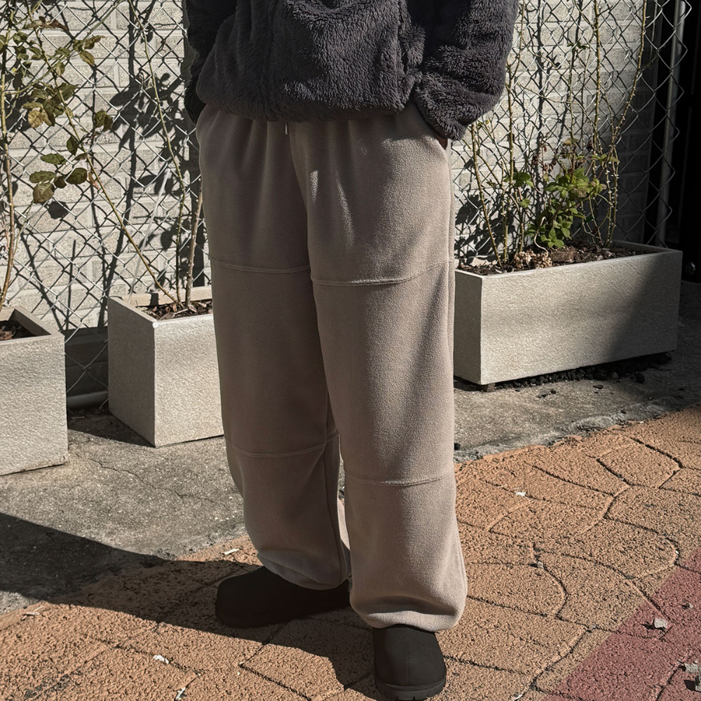 바지 모델 착용 이미지-S158L27