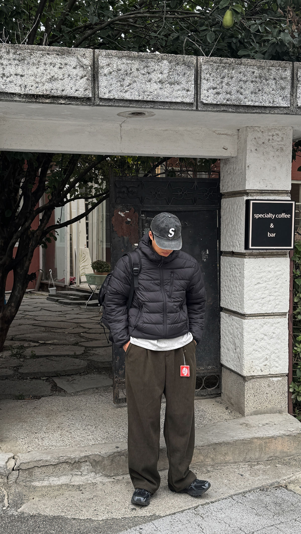 패딩 모델 착용 이미지-S184L6