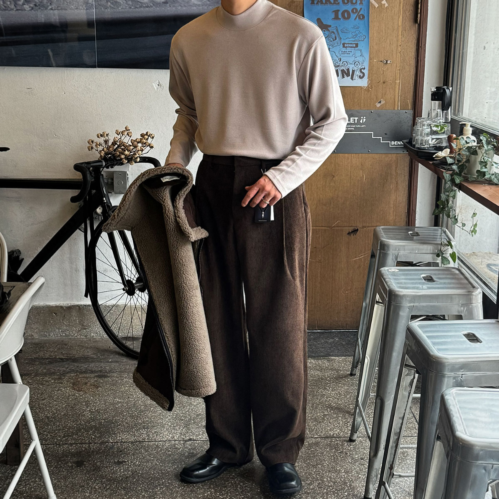 긴팔 티셔츠 모델 착용 이미지-S180L9