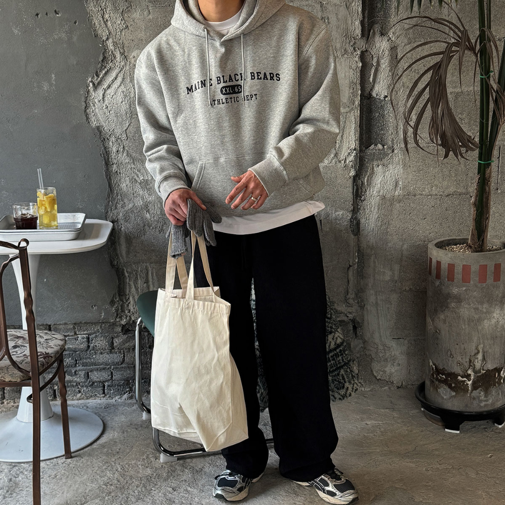긴팔 티셔츠 모델 착용 이미지-S133L22